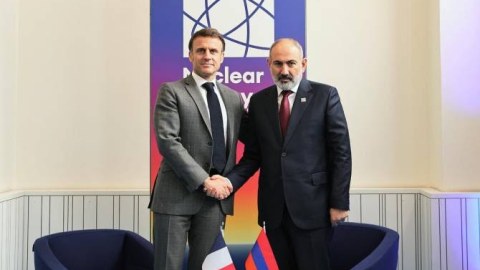 Paşinyan Makronla nələri müzakirə edib...