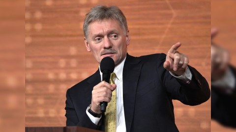 "Rusiya müharibə vəziyyətindədir" - Peskov