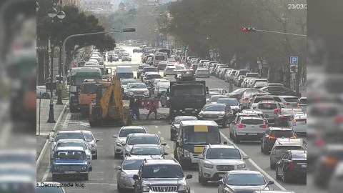 Bu yolda təmir işləri aparılır - Sürücülərin nəzərinə