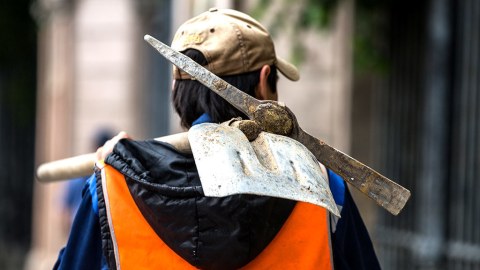 Rusiyada miqrantlar üçün qanunlar sərtləşdirilir - 3 milyona yaxın azərbaycanlı...