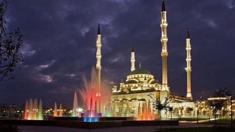 Ramazanın 19-cü gününün iftar və imsak VAXTLARI