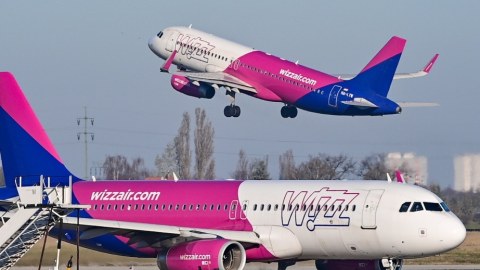 "Wizz Air" Gürcüstandan Avropaya uçuşları azaldıb