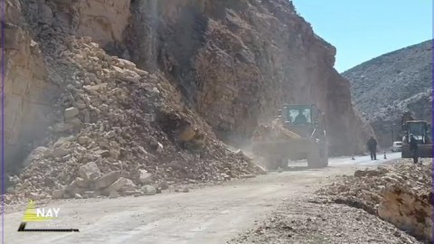 Uçma təhlükəsi olan qaya parçası partladıldı - FOTO