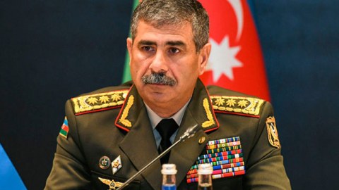 Nazirdən silah və texnika ilə bağlı GÖSTƏRİŞ