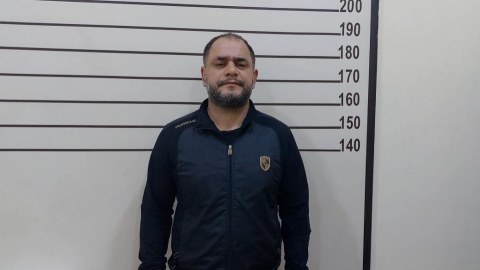 Bibisinin evindən 27 500 manat oğurladı, polis yaxaladı