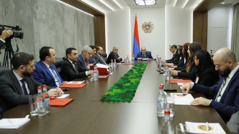 Paşinyan Təhlükəsizlik Şurasının iclasını ÇAĞIRDI