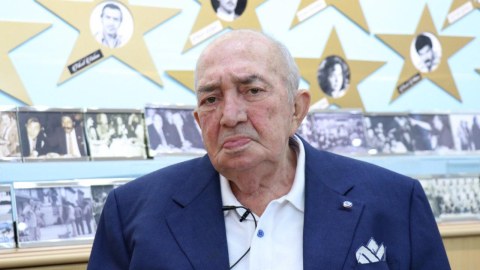 Türker İnanoğlu vəfat etdi 