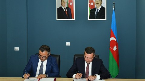 “Azərpoçt”la Milli Depozit Mərkəzi arasında memorandum imzalandı