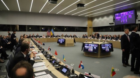 Tramp seçilsə, Ramşteyn formatının aqibəti necə olacaq?