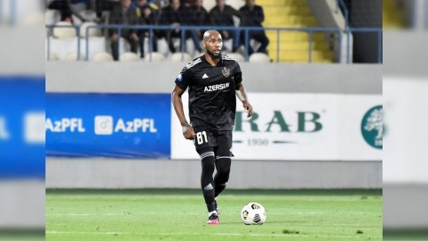 “Neftçi”nin azərkeşləri “Qarabağ”ın futbolçusunun maşınına hücum etdilər