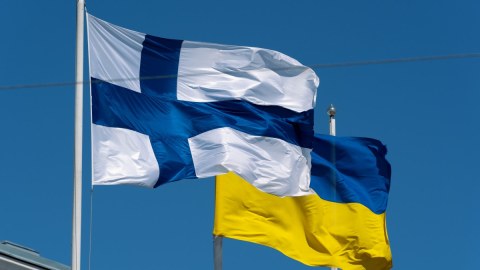 Ukrayna və Finlandiya təhlükəsizlik sazişi imzalayıb