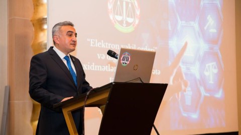 Vəkillər Kollegiyası elektron xidmətlərin təqdimatını etdi