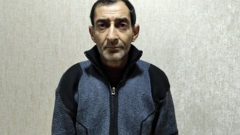Dibçəklərdə çətənə yetişdirən şəxs saxlanıldı