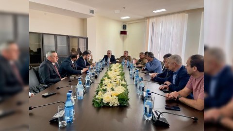 Ermənistanın Hərbi Akademiyasında PUA müzakirələri