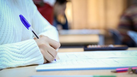 Hansı qruplarda keçid balları artacaq... - Ekspert AÇIQLADI