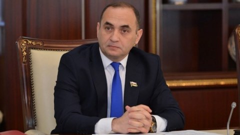 Bakıda Aprel döyüşçülərinin xatirəsinə abidə qoyulsun!