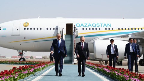 Tokayev Özbəkistanda