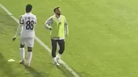 Azarkeşlərin Qara Qarayevi təhqir etməsinə görə “Qarabağ” cərimələndi