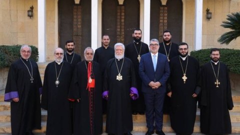 Erməni katoliklərin patriarxı Livandakı katalikosla nələri müzakirə edib?