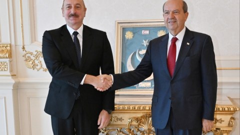 Ersin Tatar İlham Əliyevə ZƏNG ETDİ 