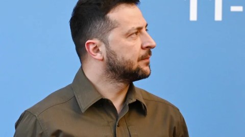 Əks-hücum üçün sursatımız yoxdur - Zelenski