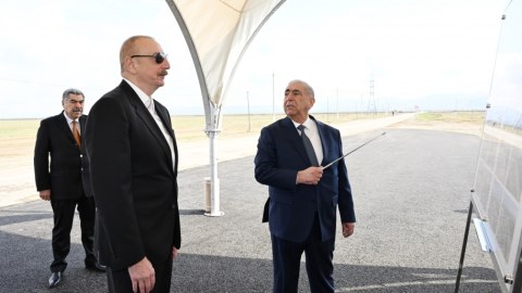 Prezident yeni yolun açılışını etdi