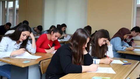 Bazar günü 34 mindən çox abituriyent imtahan verəcək