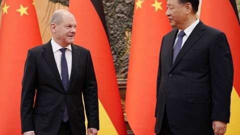 Almaniya Kansleri Çinə səfər edəcək