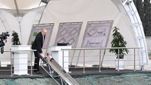 Gəncə şəhər stadionunun təməli qoyuldu - FOTO