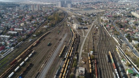 ADY tranzit yüklərin daşınmasını 11 % artırıb