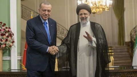 Ərdoğan Rəisi ilə danışıqlar APARDI