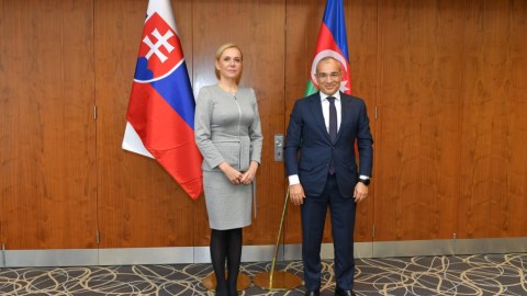 Azərbaycanla Slovakiya arasında əlaqələr müzakirə edildi