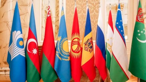 MDB XİN başçılarının iclasının GÜNDƏLİYİ