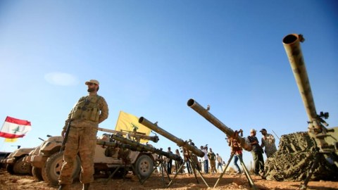 Hizbullah İsrailə 40 raket atdı