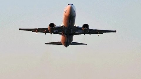 İordaniya hava məkanını bağladı