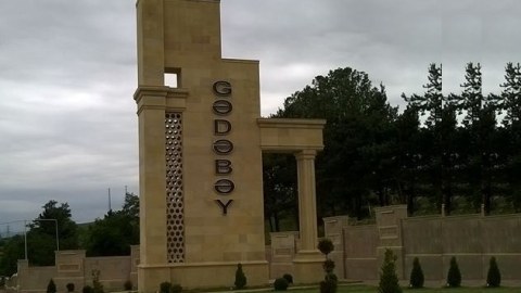 Gədəbəy adı ilə bağlı mübahisələrə dilçi alimdən REAKSİYA