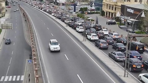Hazırda tıxac olan yolların SİYAHISI