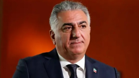 İran şahının oğlundan xalqa və hərbi qüvvələrə MÜRACİƏT