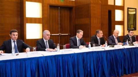 Rəşad Nəbiyev turizm sektorları arasında görüş keçirdi - FOTOLAR