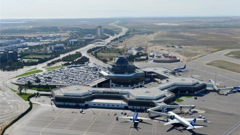 Moskvadan Bakıya gələn şəxs təyyarədə ÖLDÜ