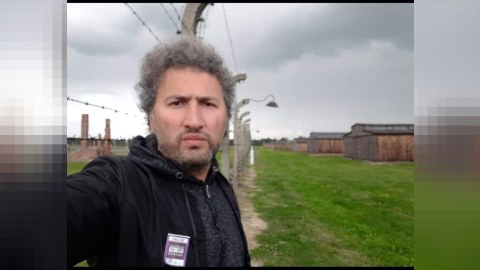 PKK tərəfdarları azərbaycanlı jurnalisti DÖYDÜLƏR