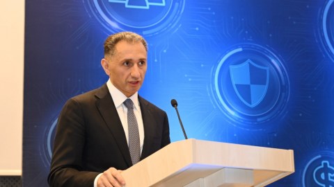 Şəxsiyyət vəsiqələri ilə bağlı qanunvericililiyə dəyişikliklər ediləcək - Nazir