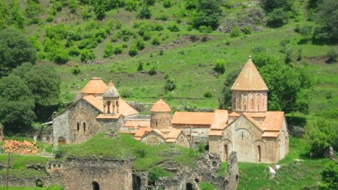 Alban-udi icması Xudavəngə gedir: 