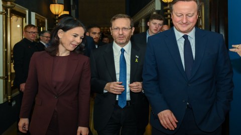 Almaniya və Britaniya XİN rəhbərləri İsraildədir