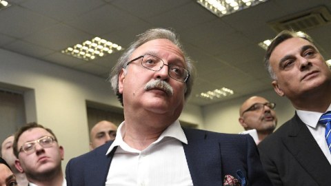 Gürcüstanda deputat "xarici agentlər" qanununa etiraz olaraq İSTEFA VERİB