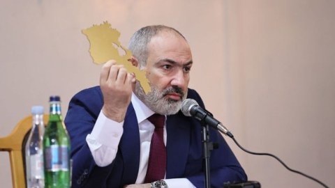 Paşinyan erməniləri dilə tutur: azərbaycanlıların 50 metr aralıda olmasına öyrəşməliyik!