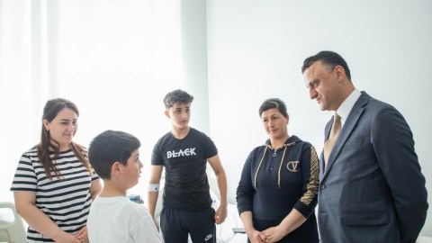 Respublika Pediatriya Mərkəzi yaradıldı - Direktor təyin edildi