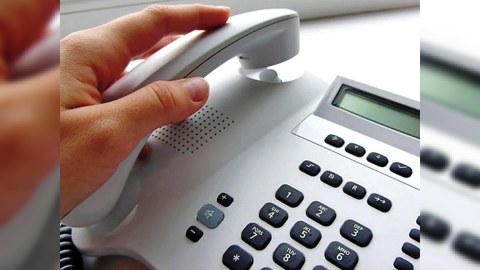 Separatçı bölgələrdən qaynar xəttə 2 min zəng daxil olub