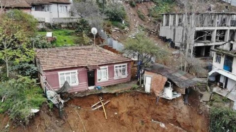 İstanbulds torpaq SÜRÜŞMƏSİ 