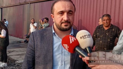Taxta bazarında zərərçəkən sahibkar: “70-80 min manatlıq ziyan dəyib”
